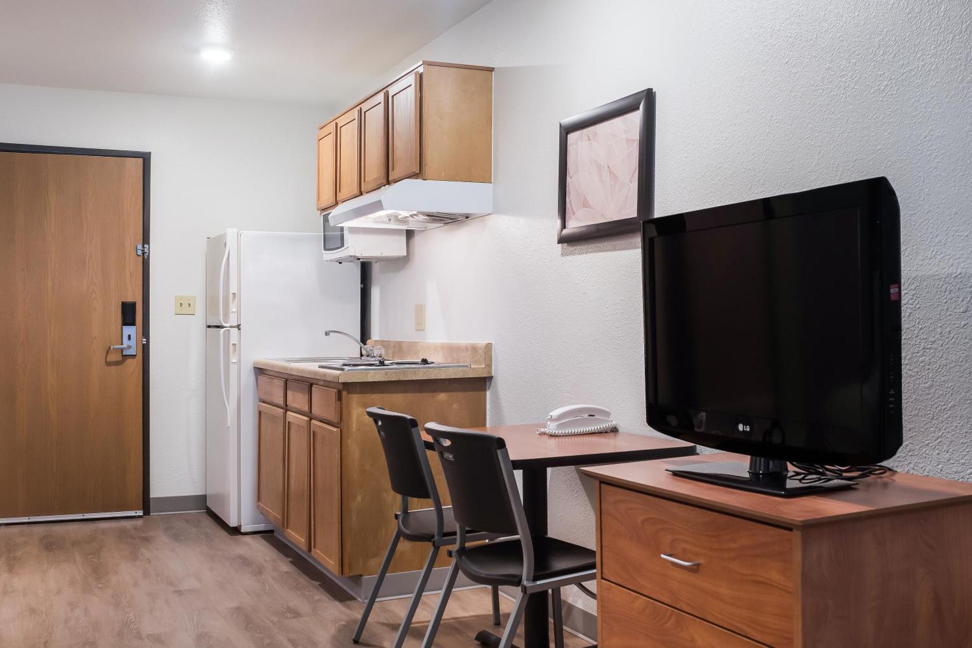 Woodspring Suites Houston La Porte Exterior photo