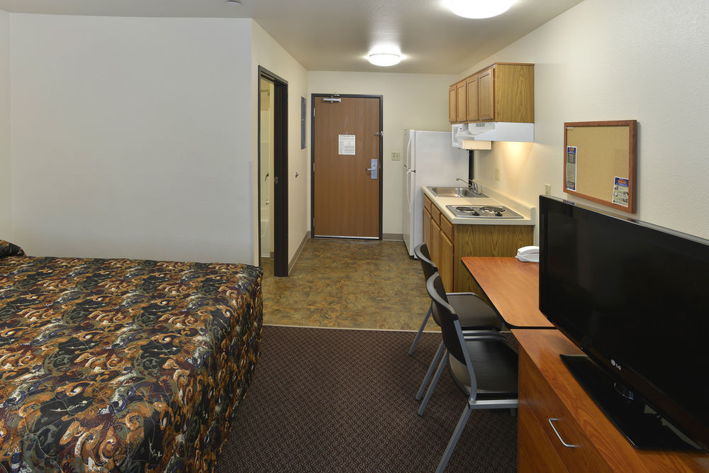 Woodspring Suites Houston La Porte Exterior photo